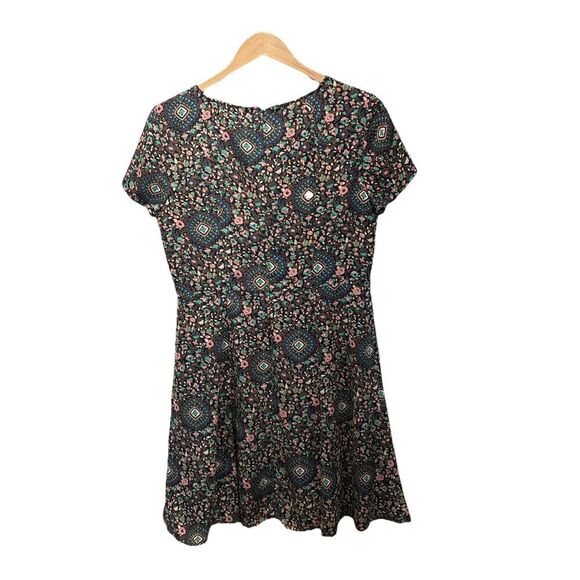 J Crew Flutter Sleeve Dress H5402 Medallion Print Multicolor Size 10 Boho Chic - Picture 3 of 10